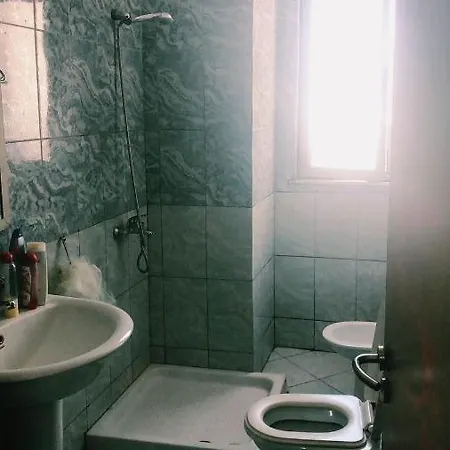 Tauadom Apartament *